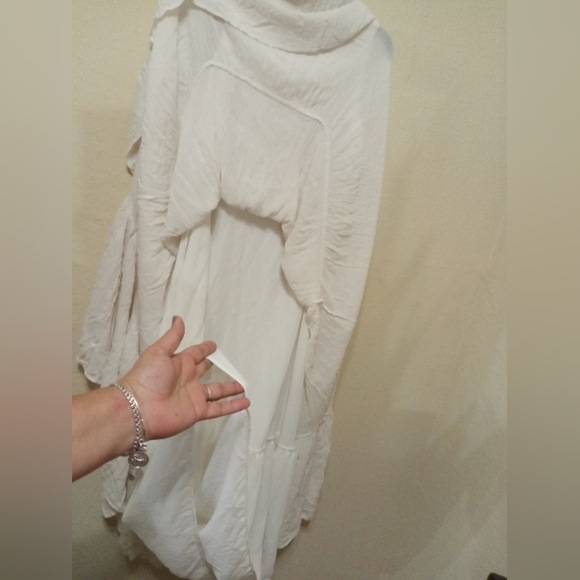 Gibson Latimer White Pleated Maxi Dress Scoop Neck - Picture 14 of 14